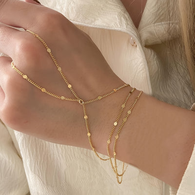 תמר | סט צמידים זהובים עדינים במראה אלגנטי ונוצץ