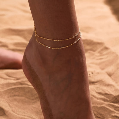 נועה | סט צמידי רגל עדינים בעיצוב קיץ אלגנטי