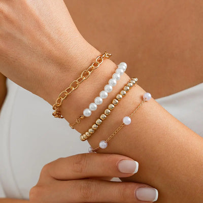 שירלי | צמיד פנינים אלגנטי לנשים